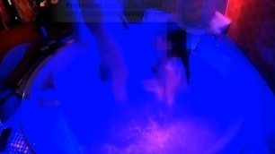 4K - Awesome blowjob and hard Fuck in the jacuzzi by an amateur couple. Homemade bathtub sex with doggystyle.