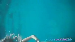 Nipslip - Girl Diving Accidentally Exposed Her Awesome Boobs